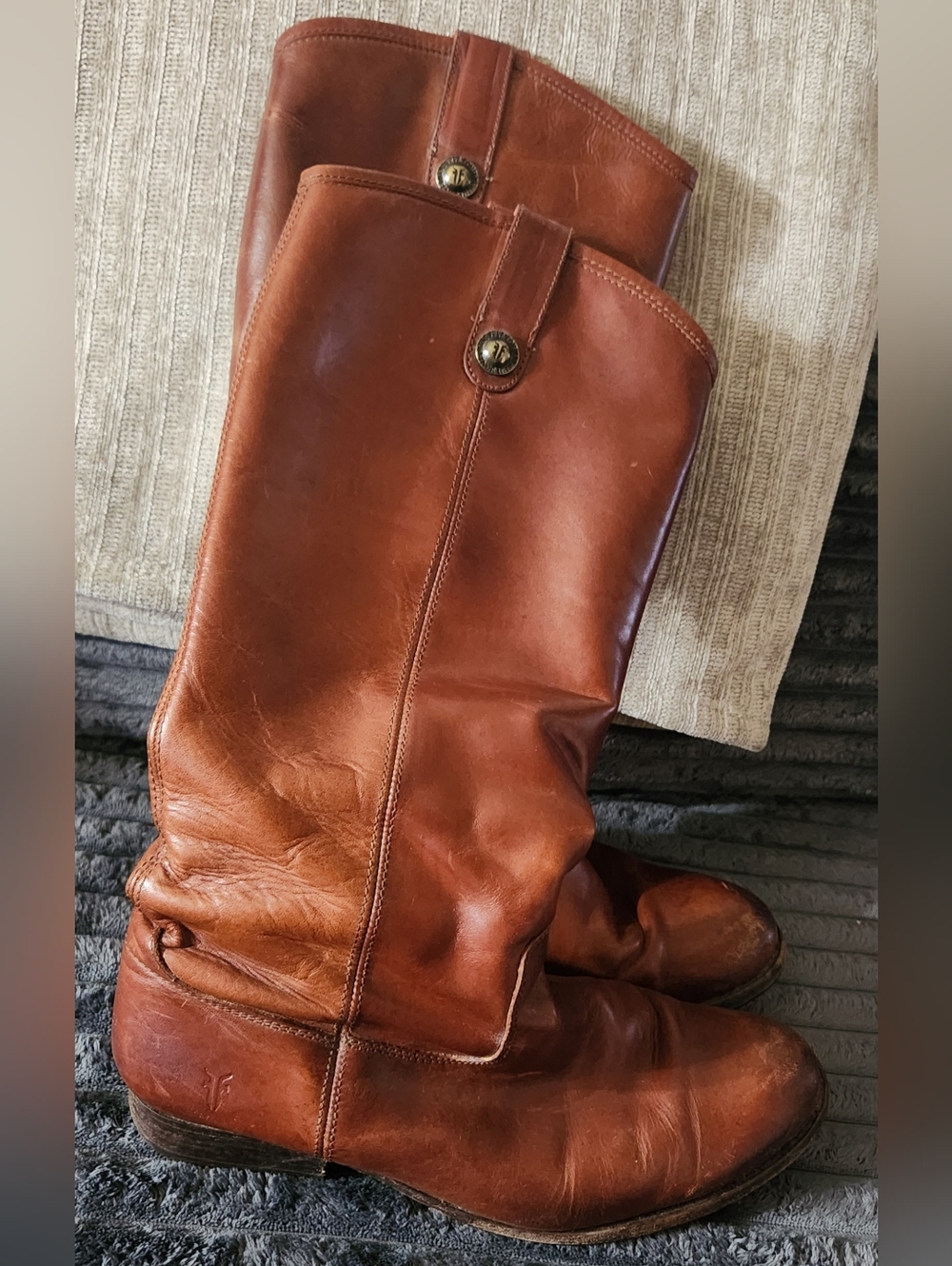 FRYE Melissa Button Tall Brown Cognac Leather Riding Boots 77167 Women's 9 B - Picture 2 of 8